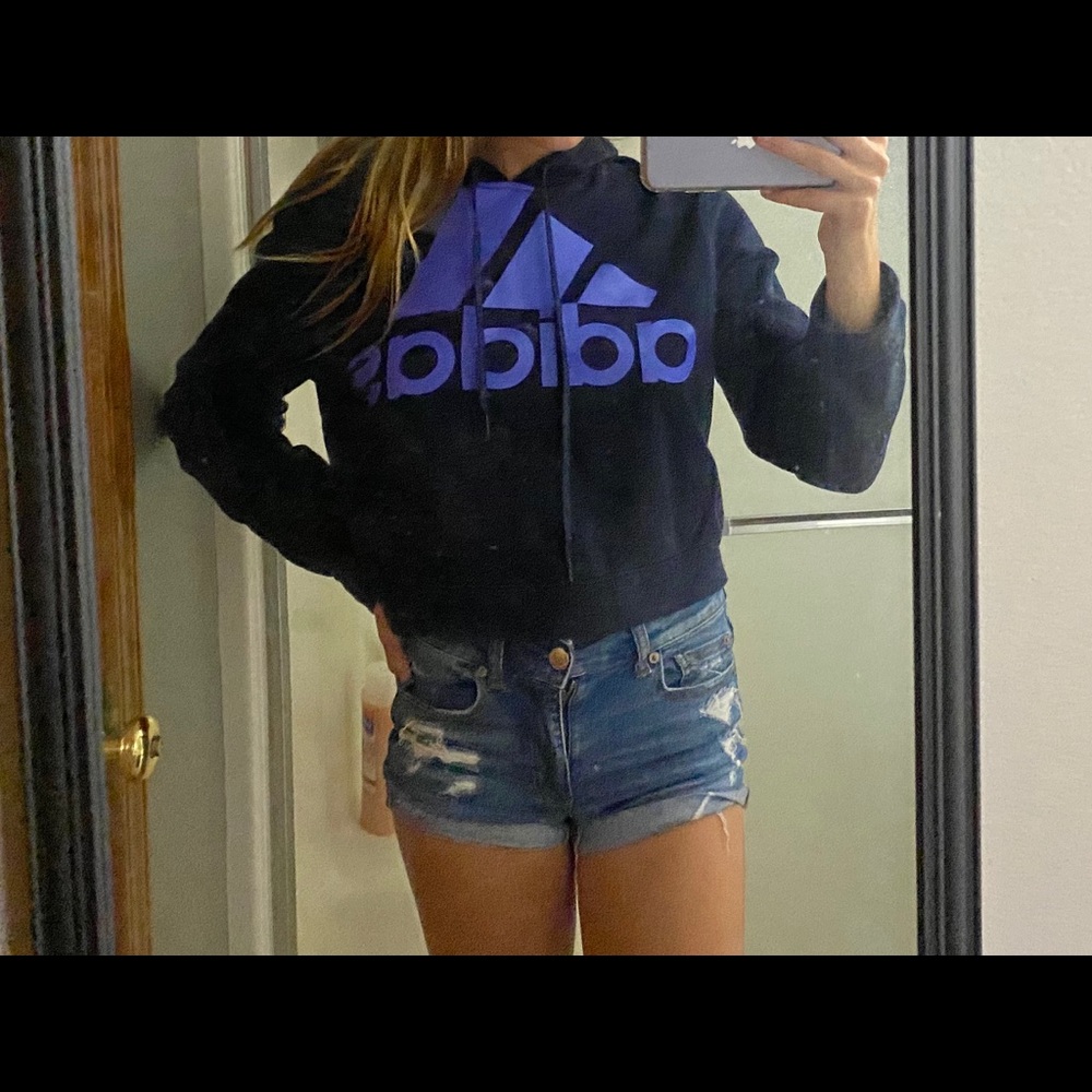 Cropped Adidas hoodie!